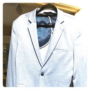 Slim fit stylish blazer !